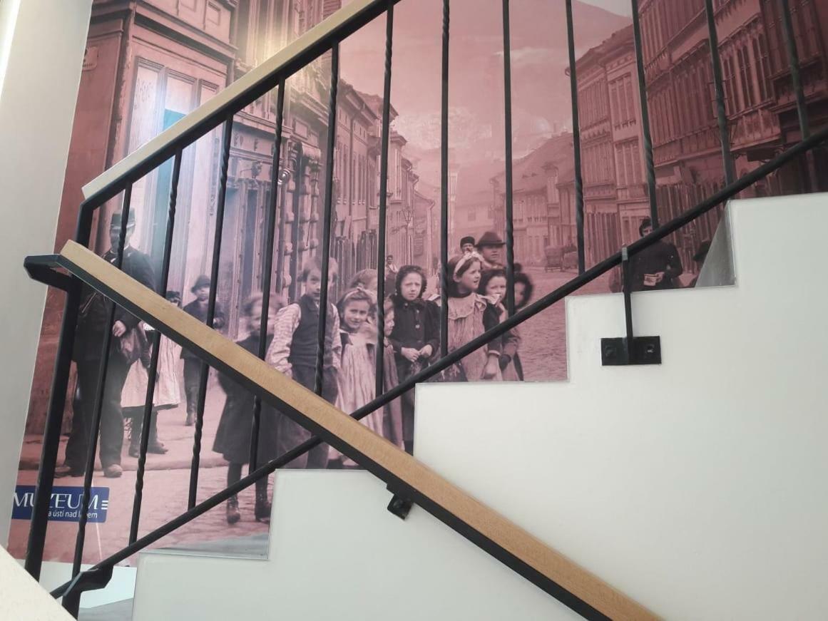 Cmyk Usti Nad Labem Hostel Luaran gambar
